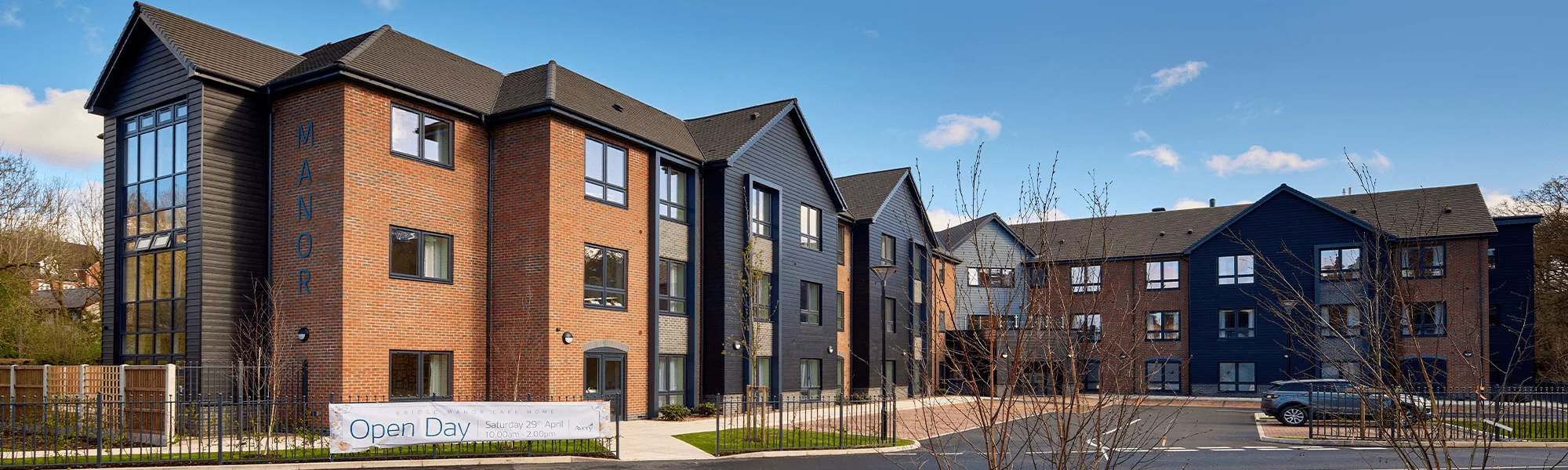 Panoramic principal frontage of Bridge Manor care home