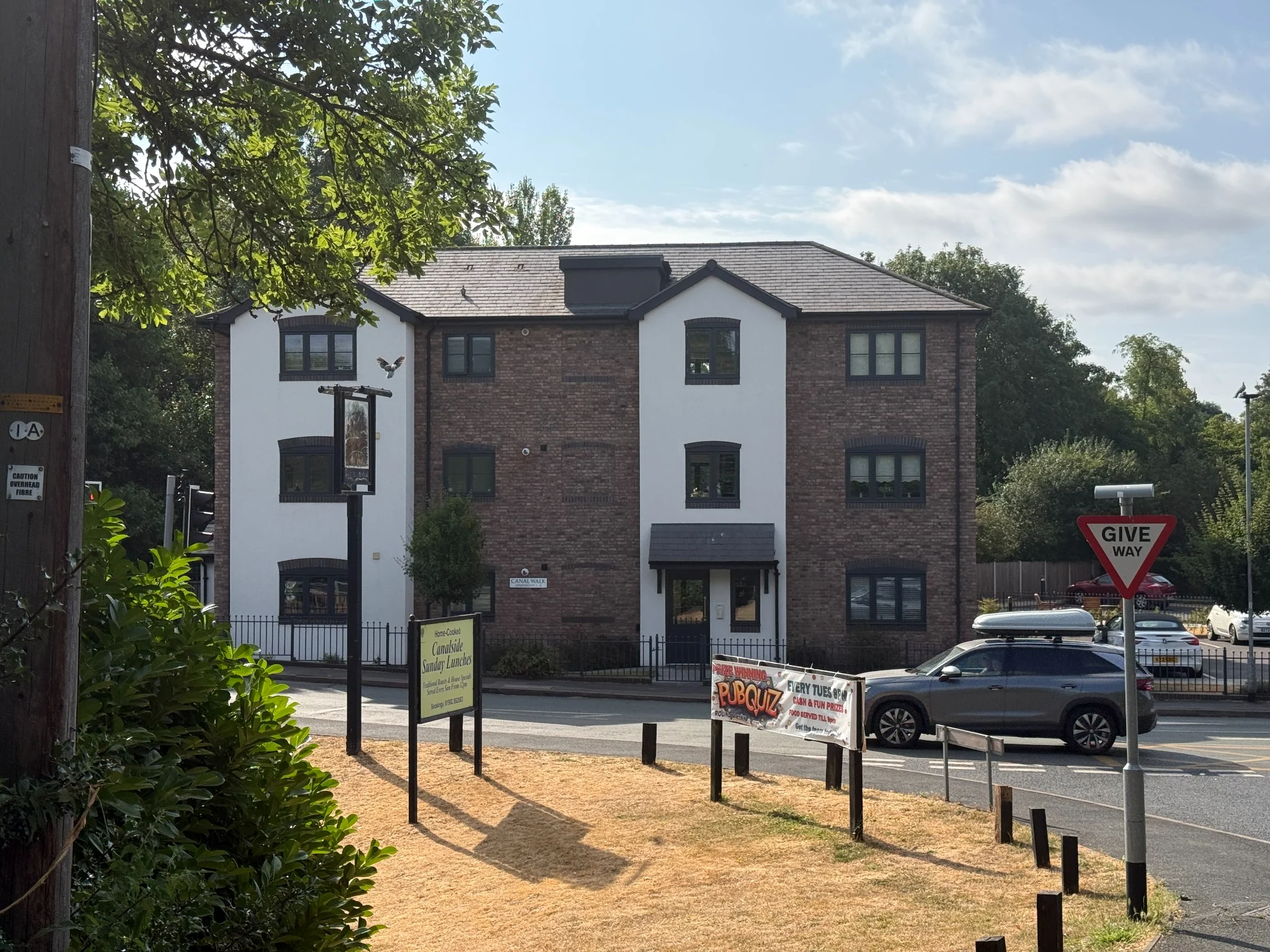 Completed Ounsdale Road mixed-use development